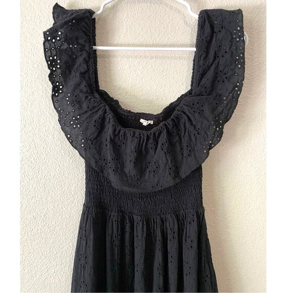 Tularosa Carlotta Eyelet Floral Midi Dress XS Black Smocked Ruffle Cottage FLAWS - Picture 4 of 13